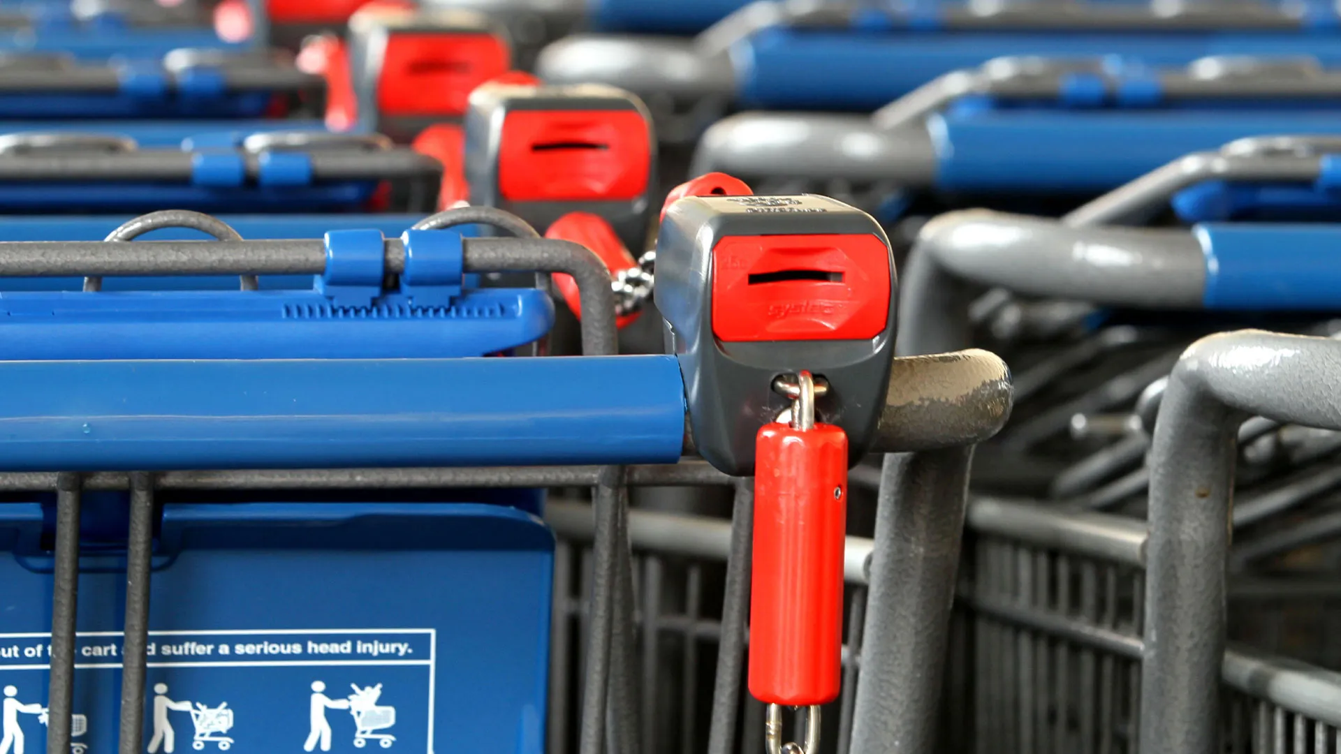 Two Quarters Should Be Required to Unlock the Shopping Carts at Aldi